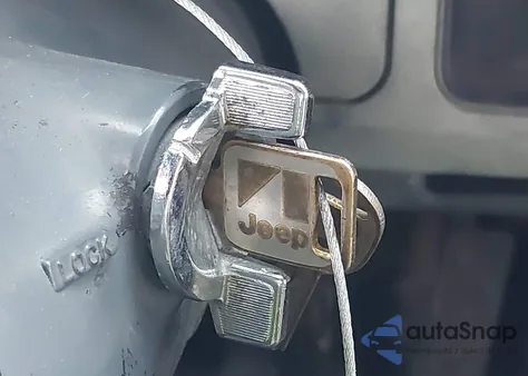 1988 Jeep Wrangler Sport из США, поврежденный, VIN 2BCCV81K2JB521378